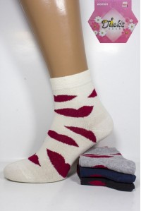 Стрейчевые женские носки DUCKS SOCKS средней высоты Арт.:8005.60-4 / Губы /