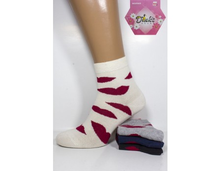 Стрейчевые женские носки DUCKS SOCKS средней высоты Арт.:8005.60-4 / Губы /